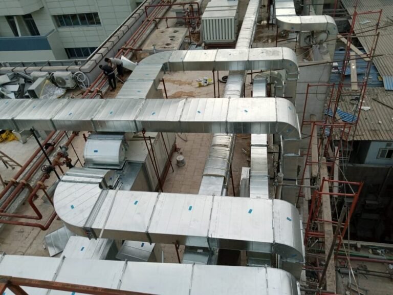 الريادة في تصنيع مجاري الهواء: الجودة التي تتنساب مع الهواء